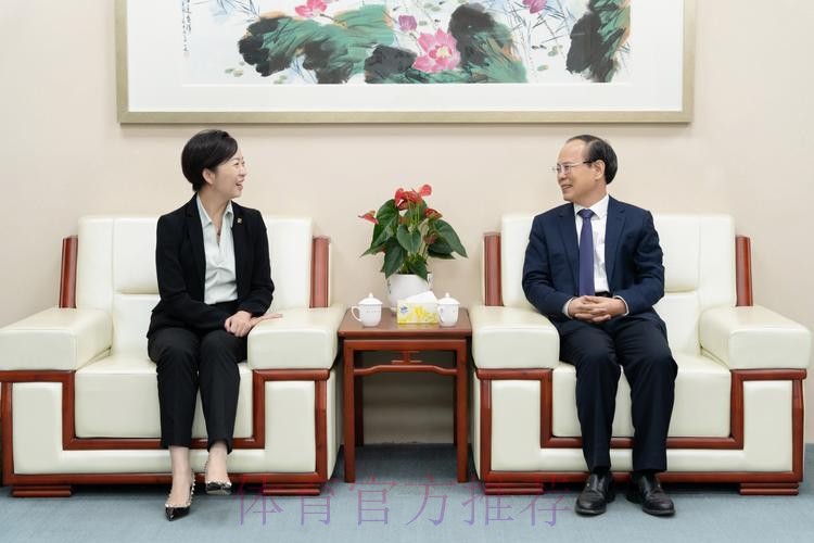 林晓华在京会见法国足协国际发展部主任 林晓华在京会见法国足协国际发展部主任